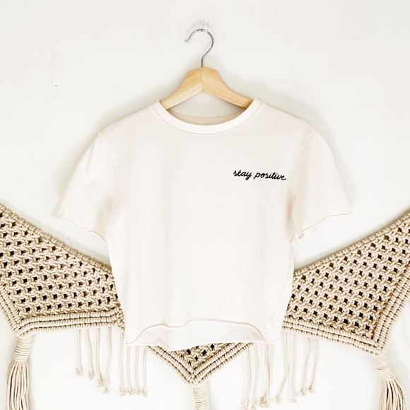 H&M Tops - H&M Divided “Stay Positive” Cropped Top